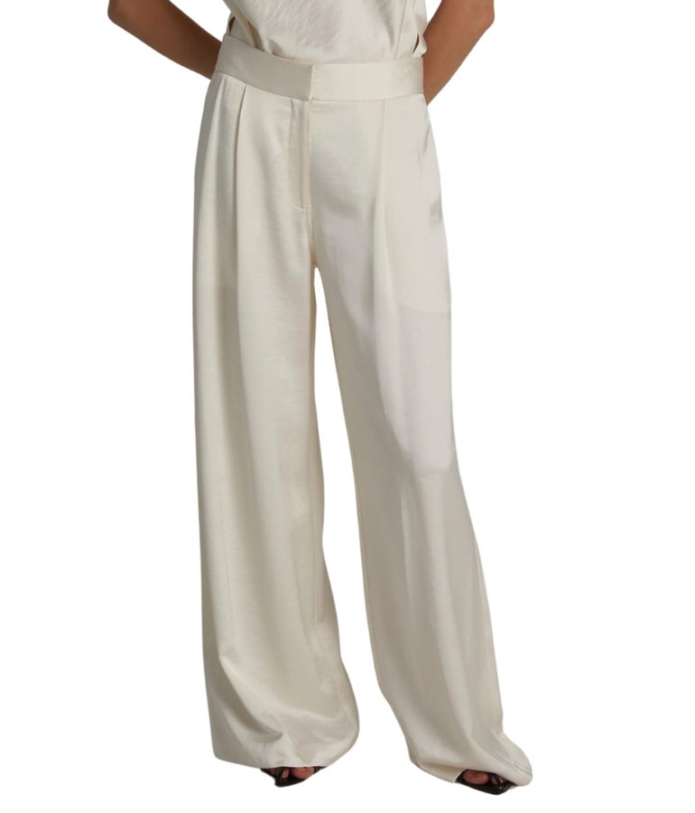 Neve Mid-Waisted Wideleg Trouser - Ivory Crepe