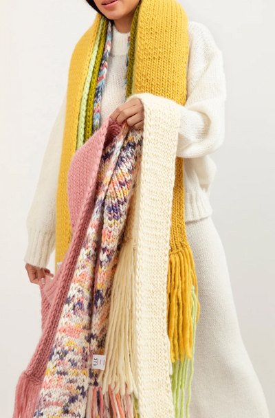 Scarf w/ Tassels - Crema