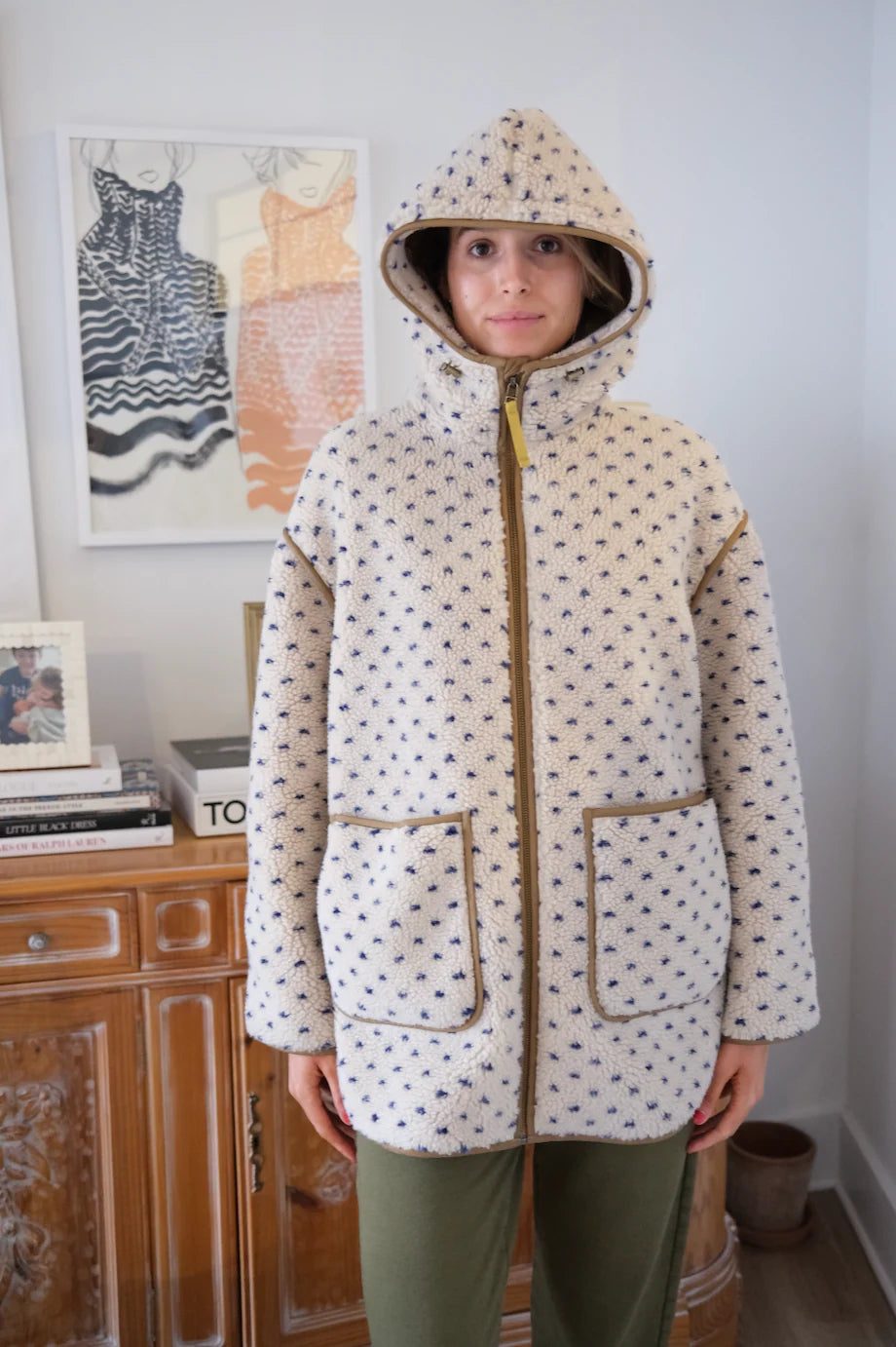 Hooded Sherpa Jacket - Ivory/Blue Birdseye