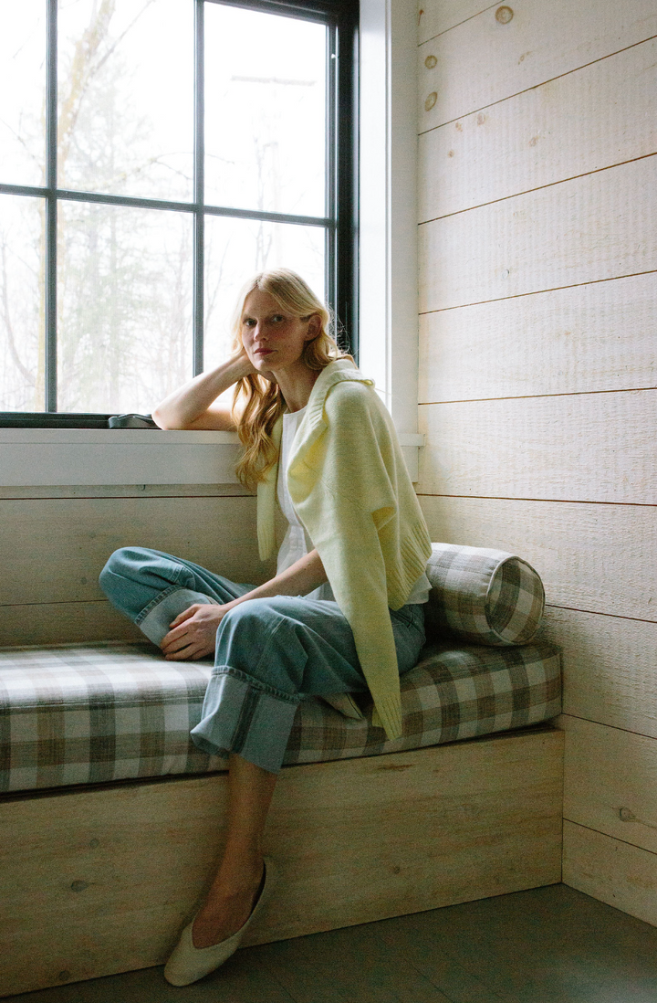 Casey Pullover- Lemonade