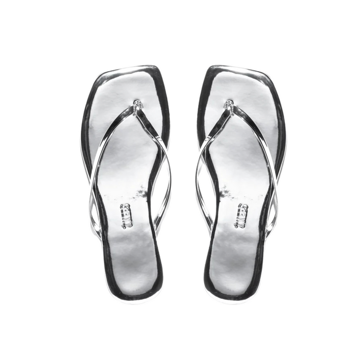 Square Toe Lily Mirror - Chrome