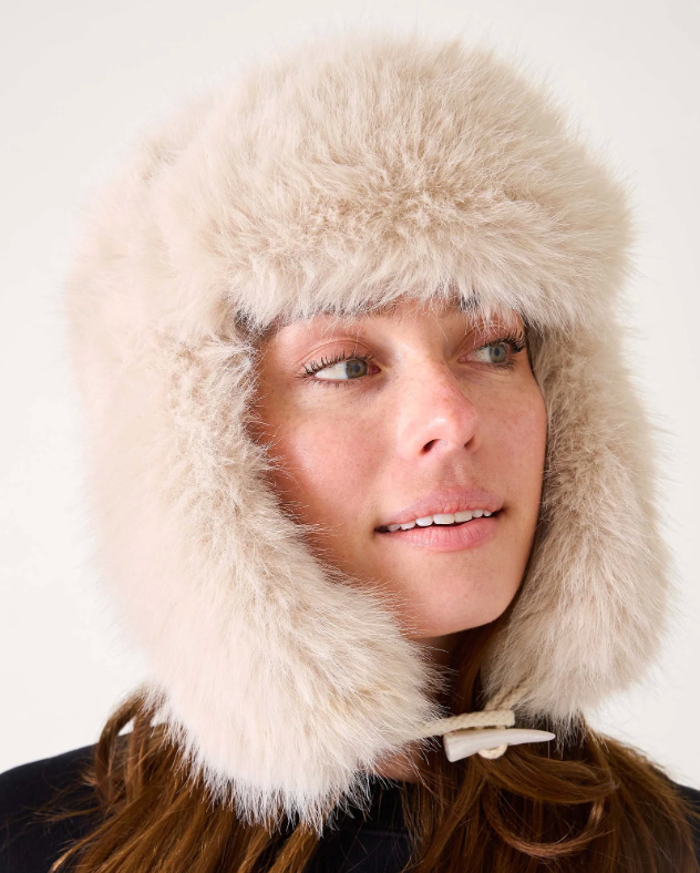 Cozy Cabin Faux Fur Hat - Oatmeal