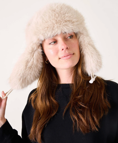 Cozy Cabin Faux Fur Hat - Oatmeal