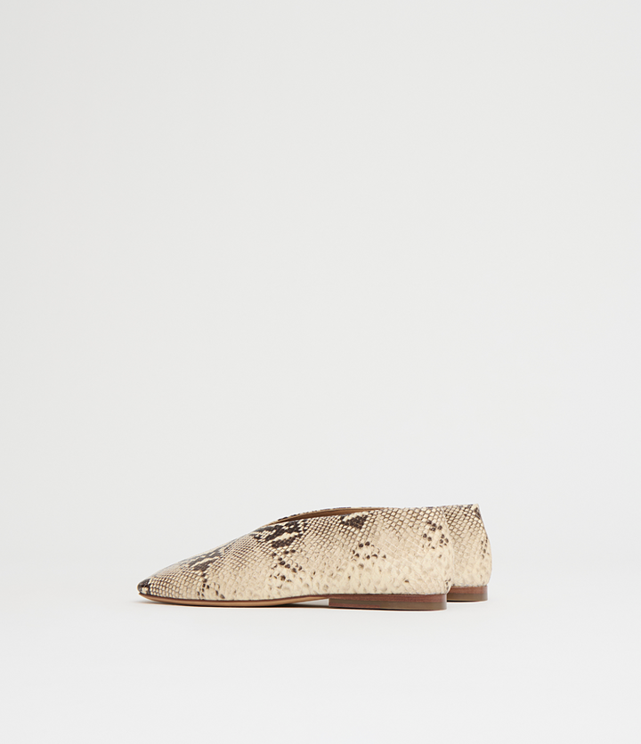 Square Soft V- Roccia