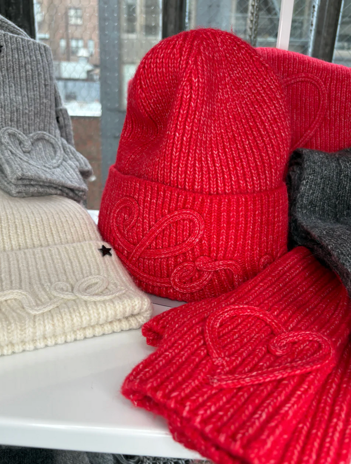 Embroidered Love Gloves - Red