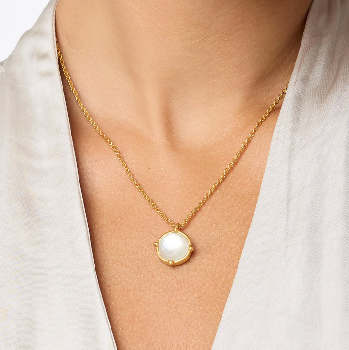 Honeybee Solitaire Necklace - Iridescent Melon