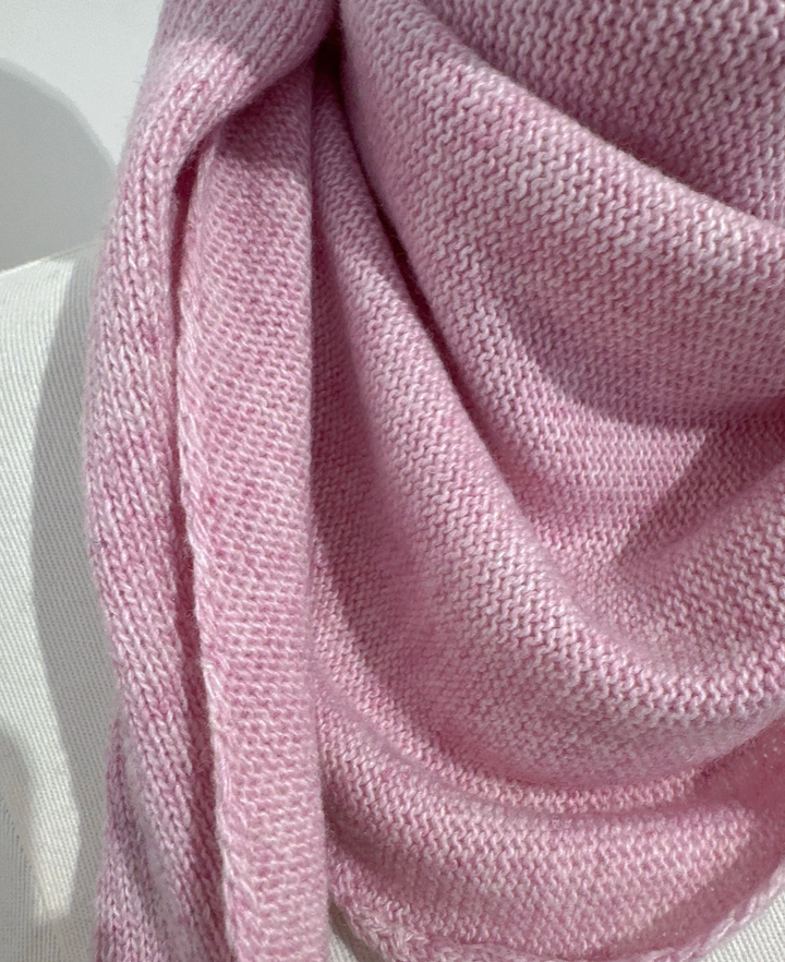 Petite Triangle Scarf - Pink