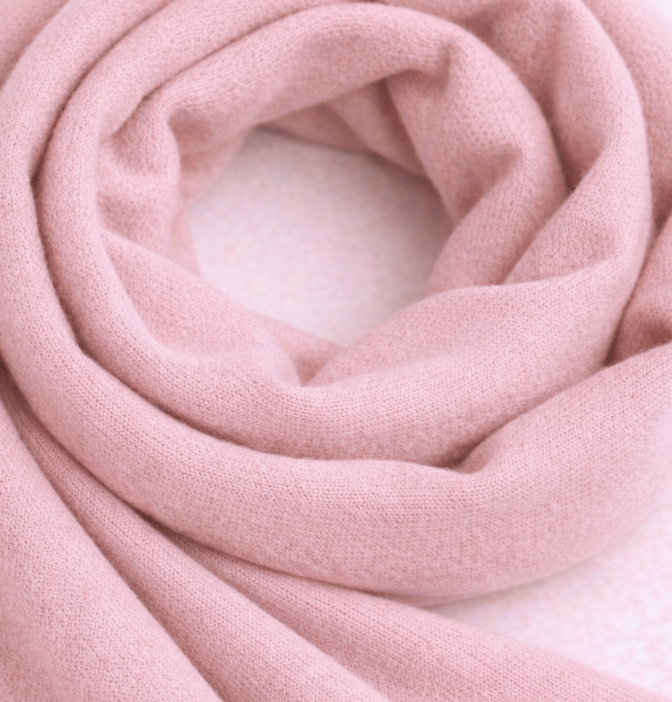 Cashmere Travel Wrap Powder