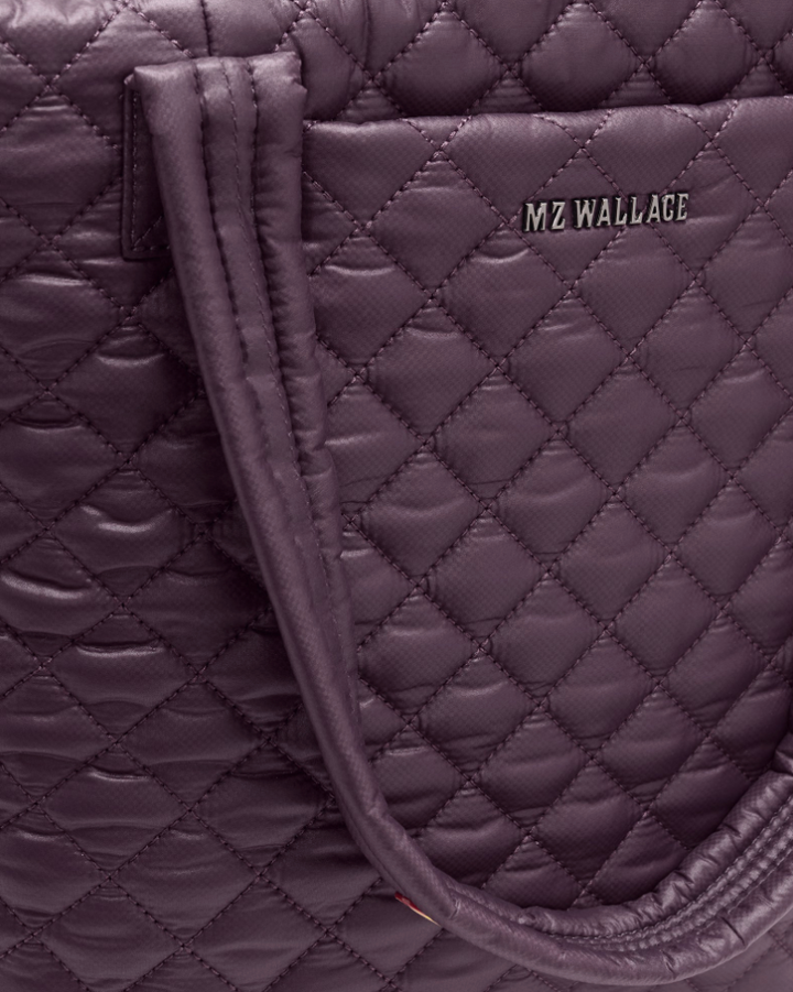 Medium Metro Tote Deluxe - Raisin