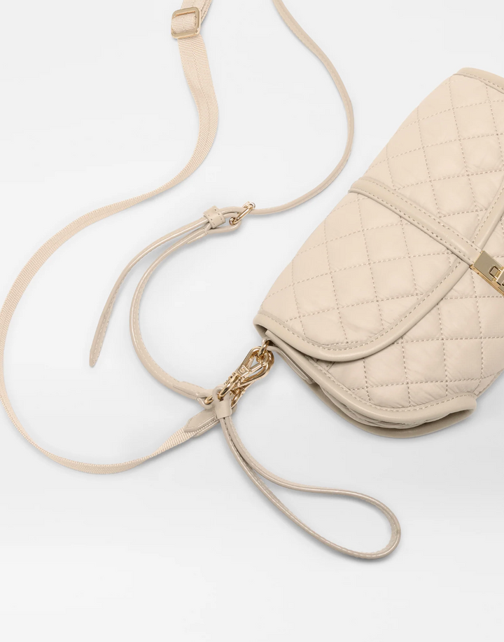 Small Astor Convertible Clutch - Buff