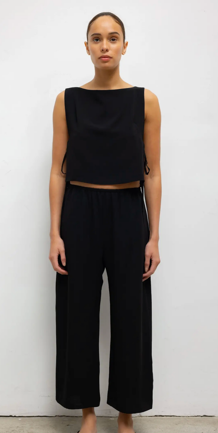 Ari Boatneck Tie Top - Black