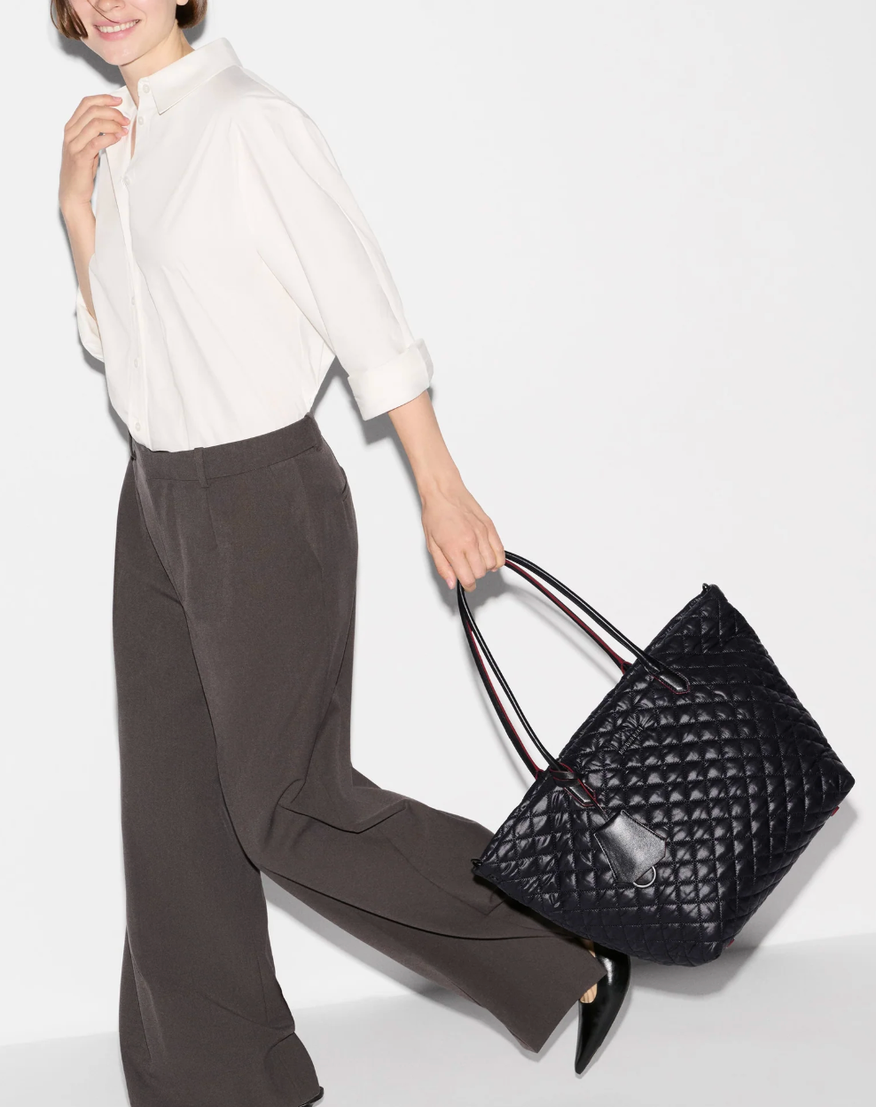 Medium Daily Tote - Black