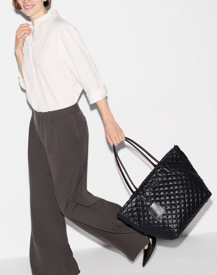 Medium Daily Tote - Black