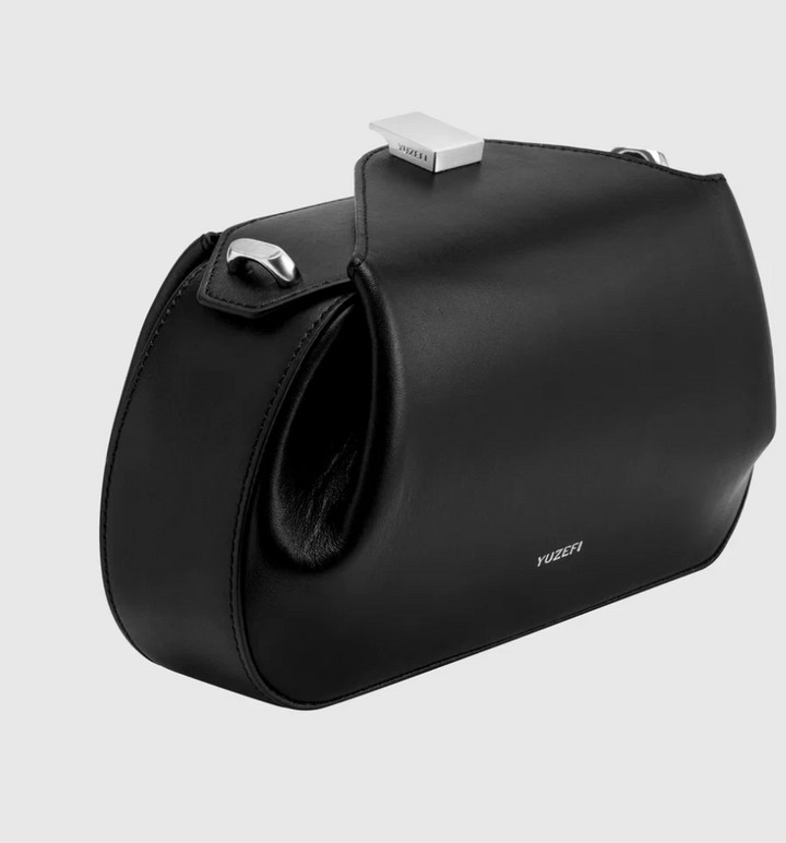 Oyster Mini Clutch - Black