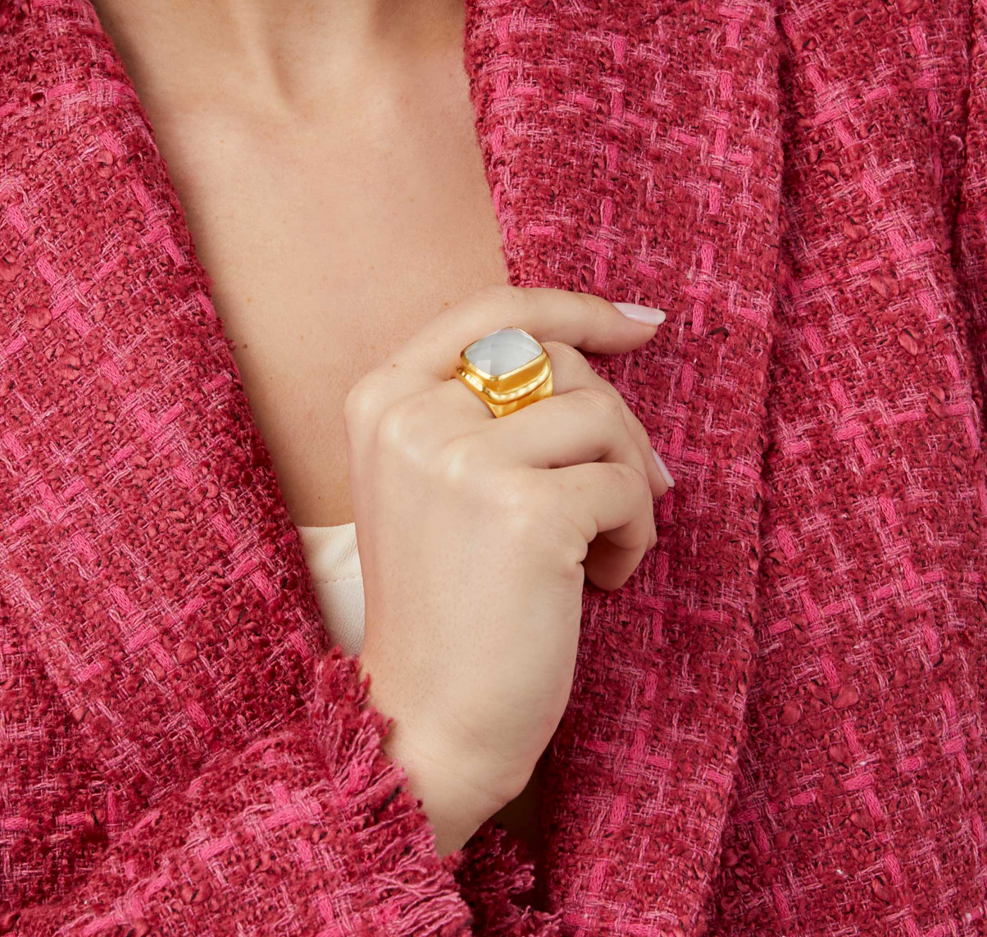 Tudor Statement Ring- Gold Champagne