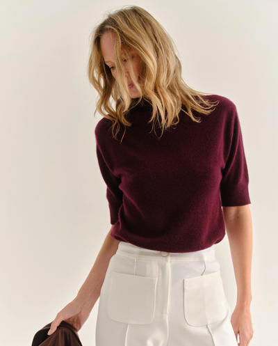 Belle Short Sleeve Turtleneck - Wine