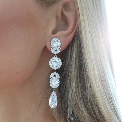 Wallis Earring