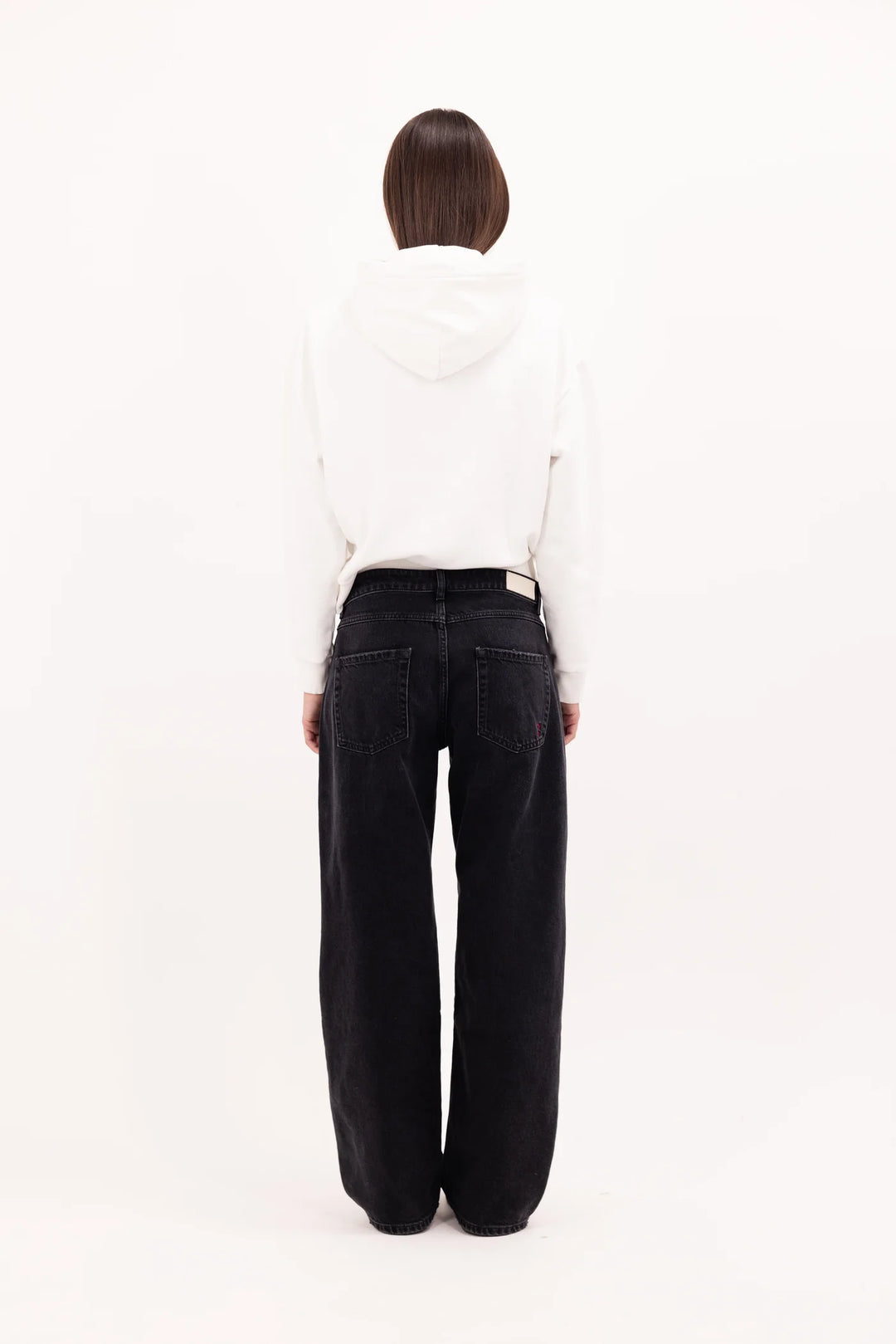 Bea - Graphite Black