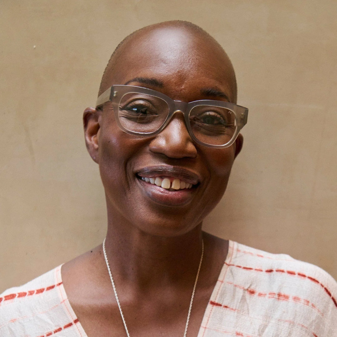 Miklos Readers - Gainsboro Grey