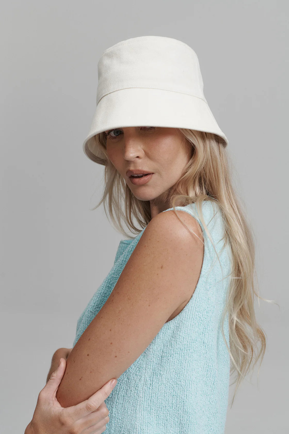 Coast Bucket - Cream
