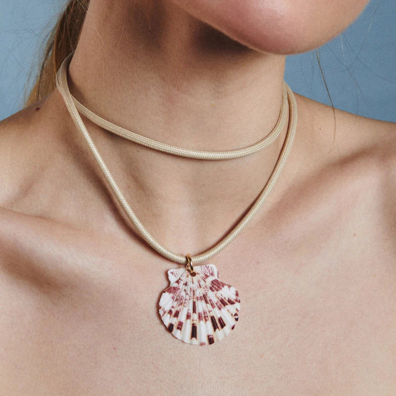 Dune Ecru Cord Necklace with Striped Shell