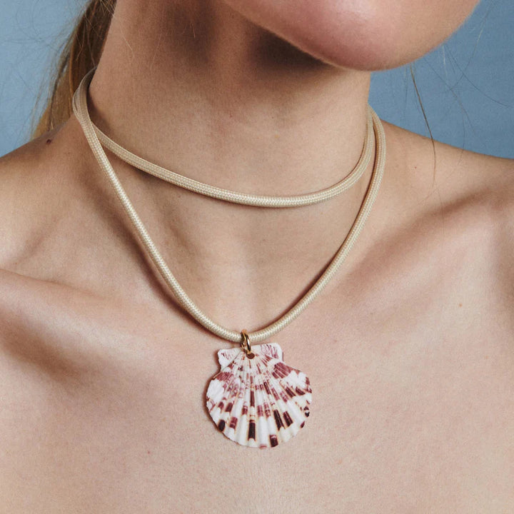 Dune Ecru Cord Necklace with Striped Shell