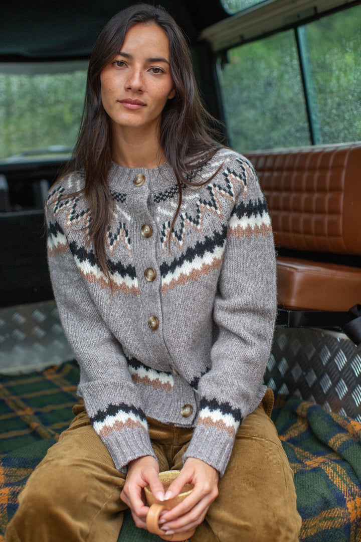 New England Cardigan - Mushroom Heather