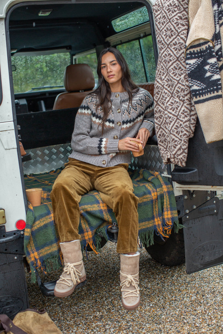 New England Cardigan - Mushroom Heather