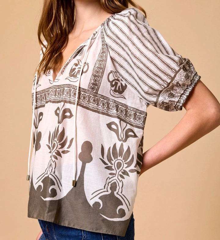 Johana Blouse - Sable