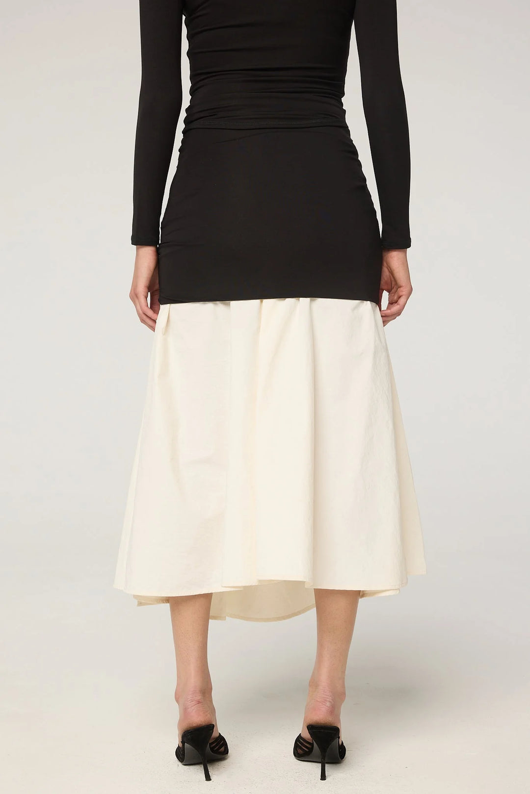Mari Skirt - Black/Off White