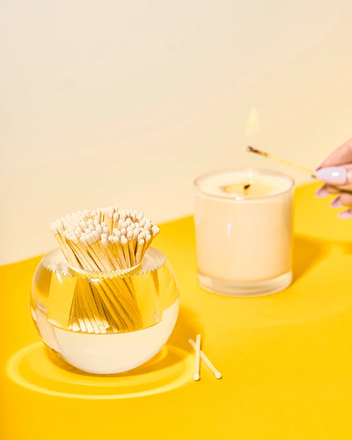 Round Match Striker - White Matches