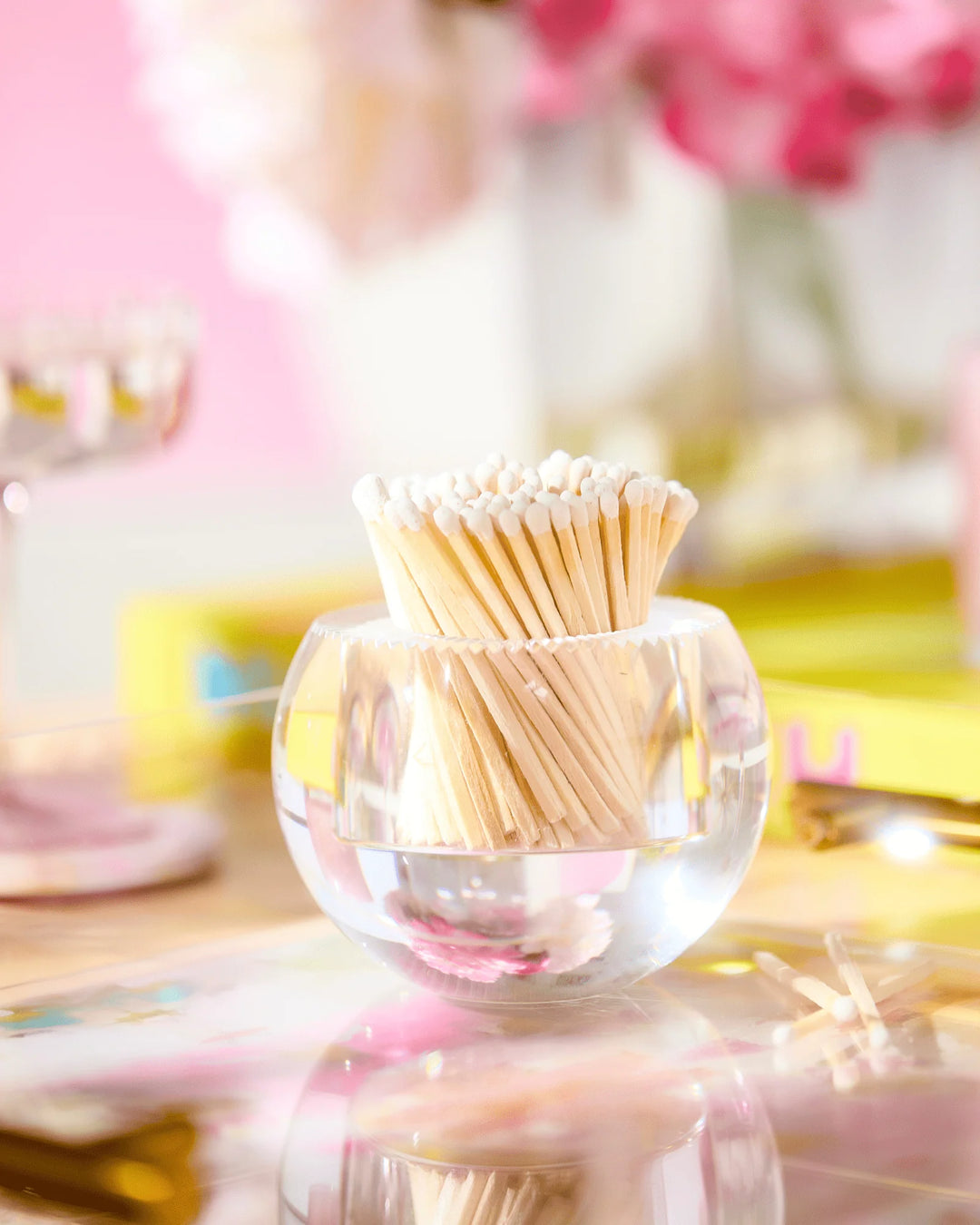 Round Match Striker - White Matches