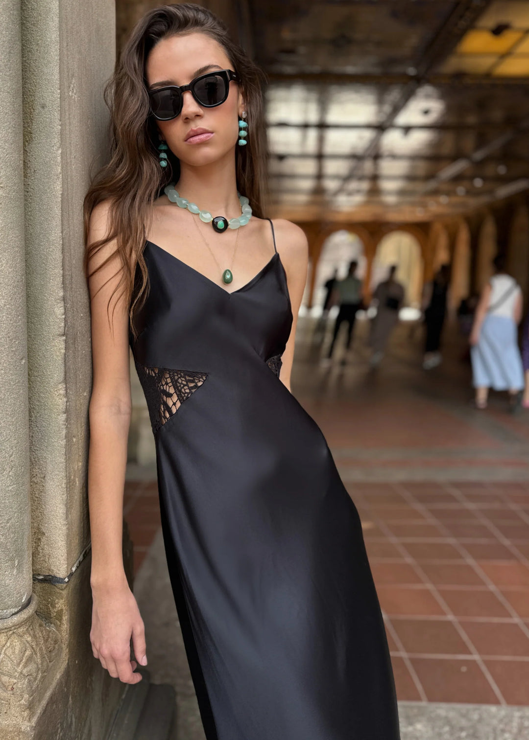 Carli Midi Dress - Black