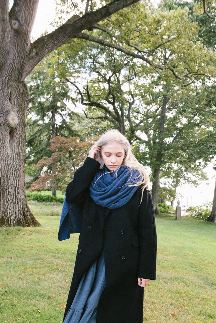 The Cashmere Travel Wrap - Indigo