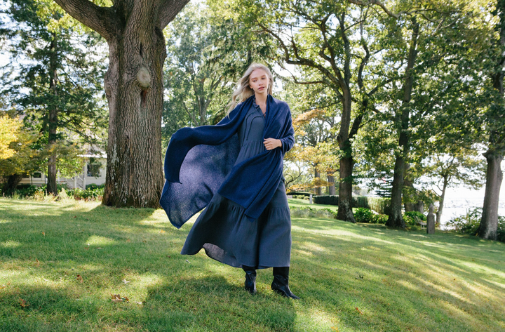 The Cashmere Travel Wrap - Indigo