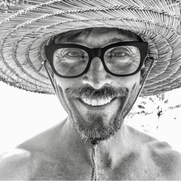 Miklos Readers - Matte Black